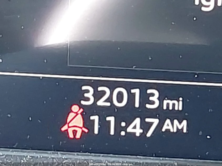 Audi A5 2.0L I-4 DI, DOHC, VVT, TURBO, 261HP All Wheel - изображение 7