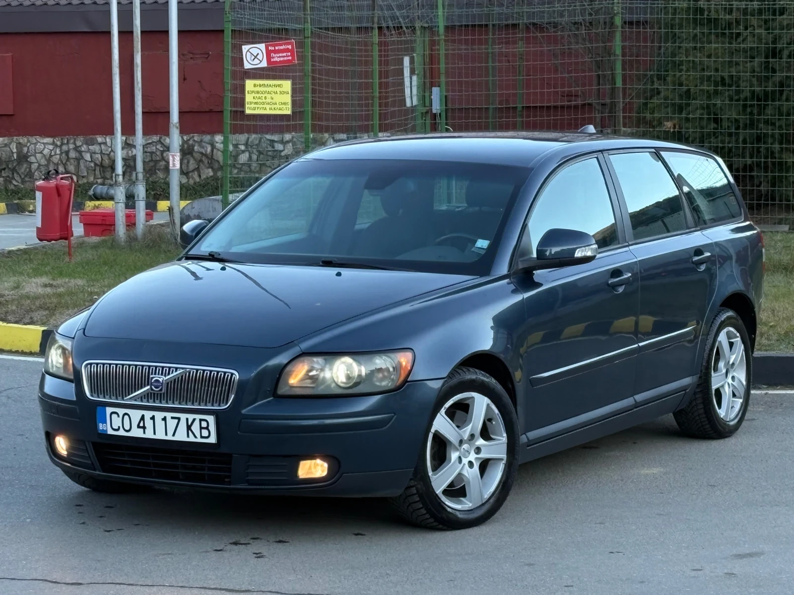 Volvo V50  - изображение 2