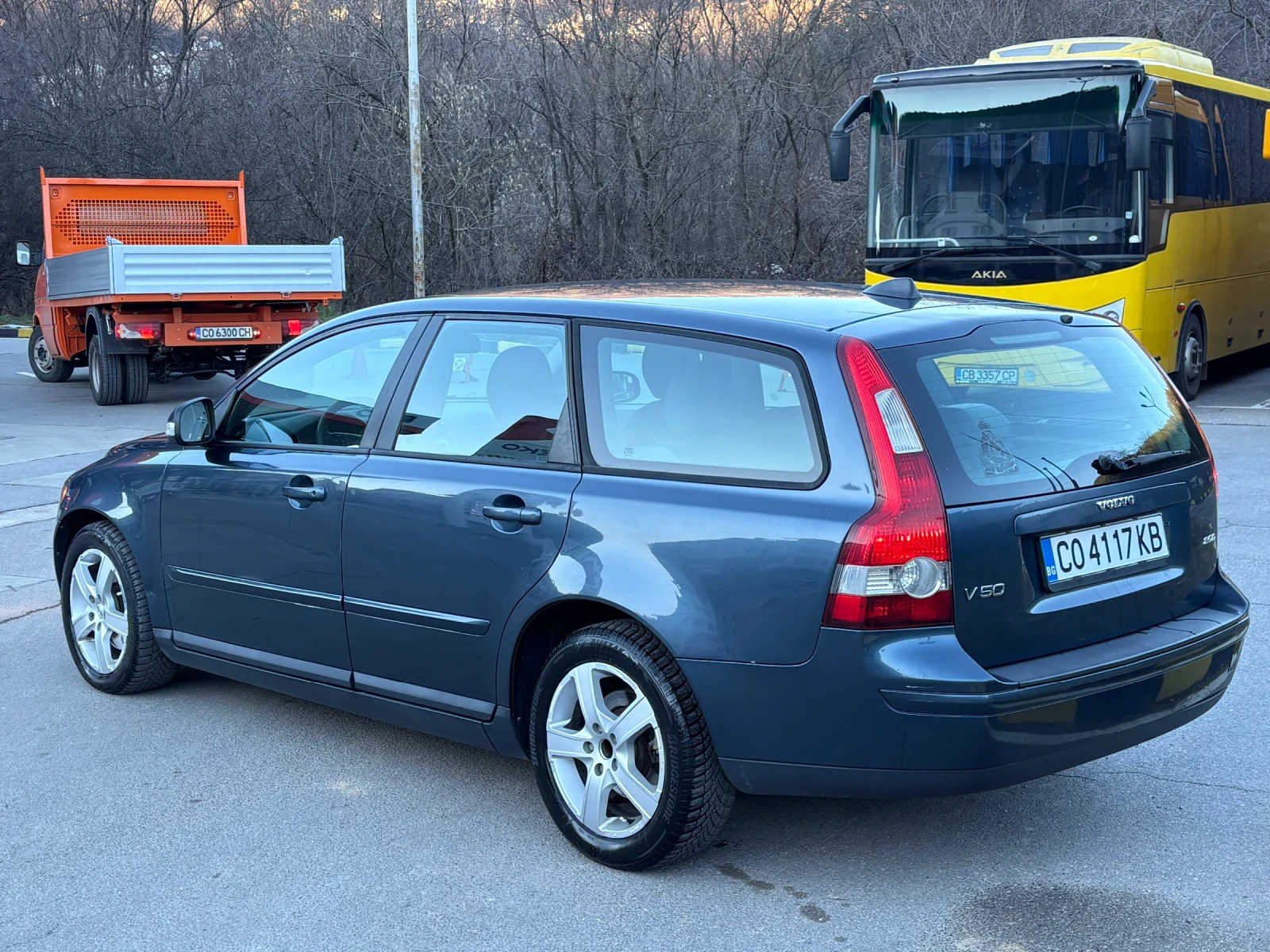 Volvo V50  - изображение 3