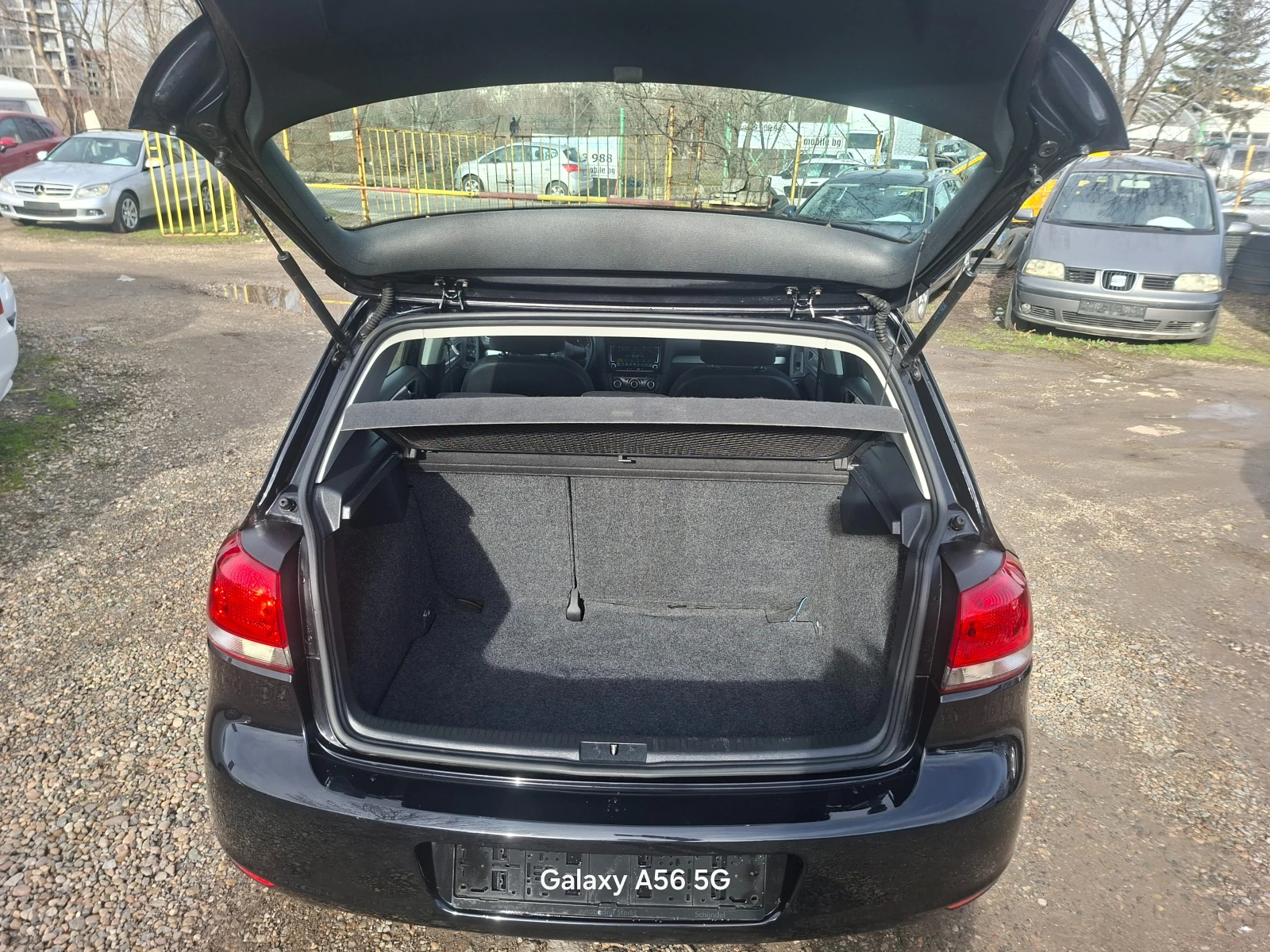 VW Golf 1.6 BENZIN 102��.���� 5 | Mobile.bg � ����������� 13