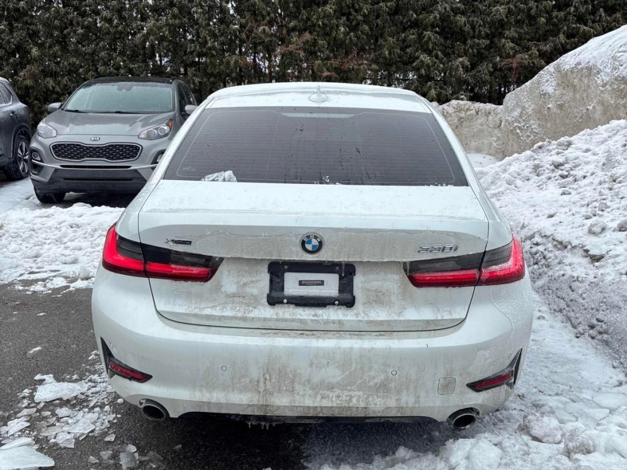 BMW 330 Xdrive* Пано* Подгрев* Premium музика, снимка 4 - Автомобили и джипове - 53853190