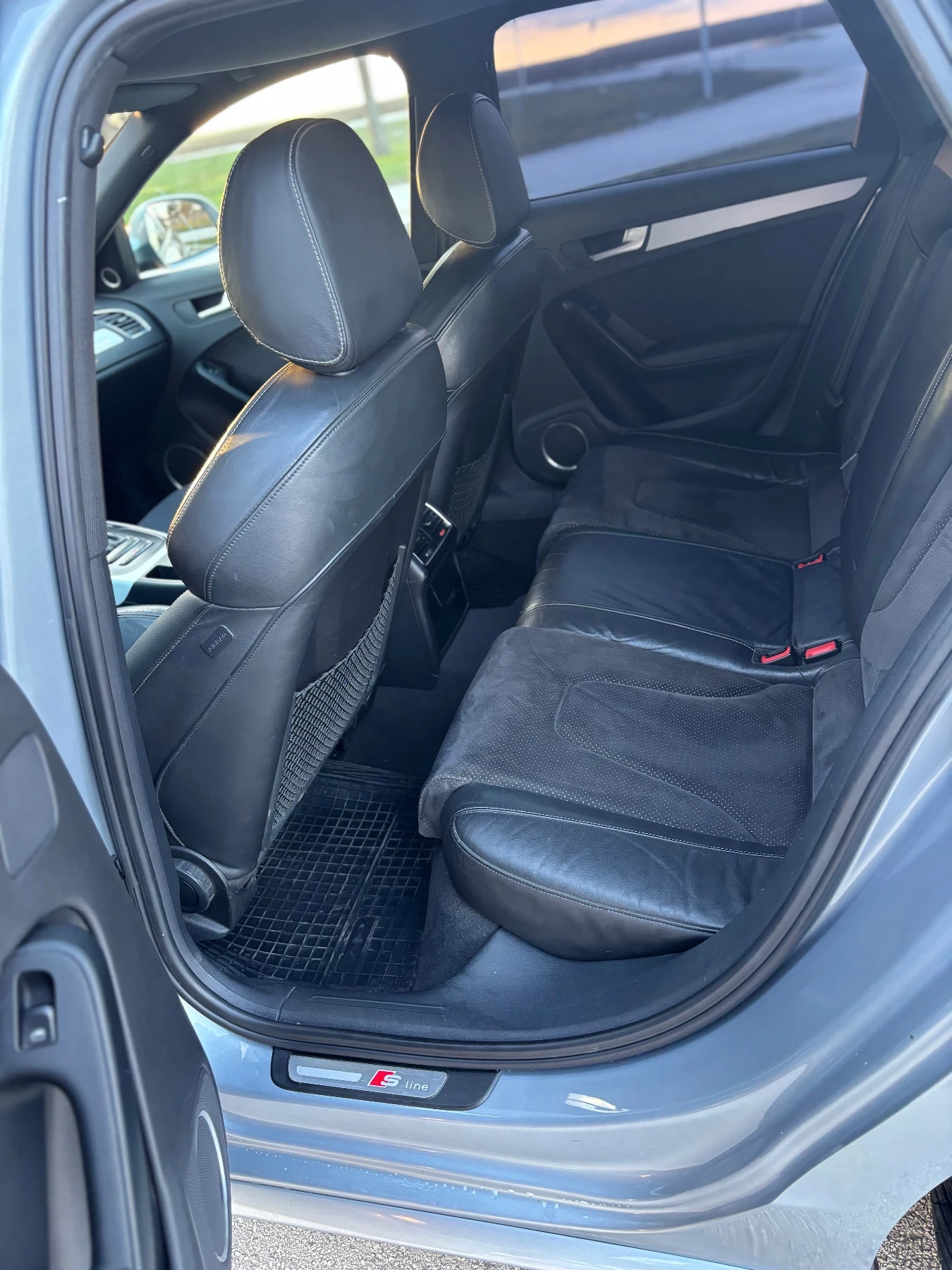 Audi A4 3.0TDI 3xSline , снимка 9 - Автомобили и джипове - 53943379