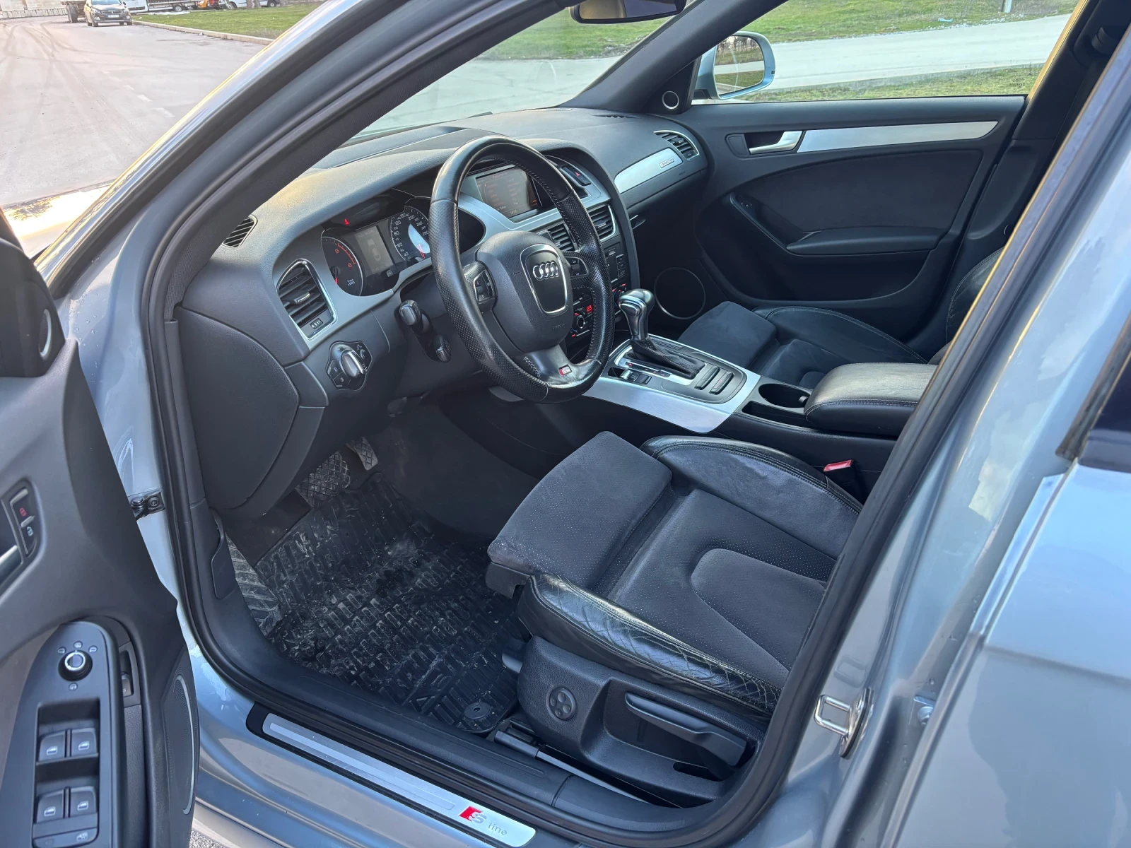 Audi A4 3.0TDI 3xSline , снимка 7 - Автомобили и джипове - 53943379