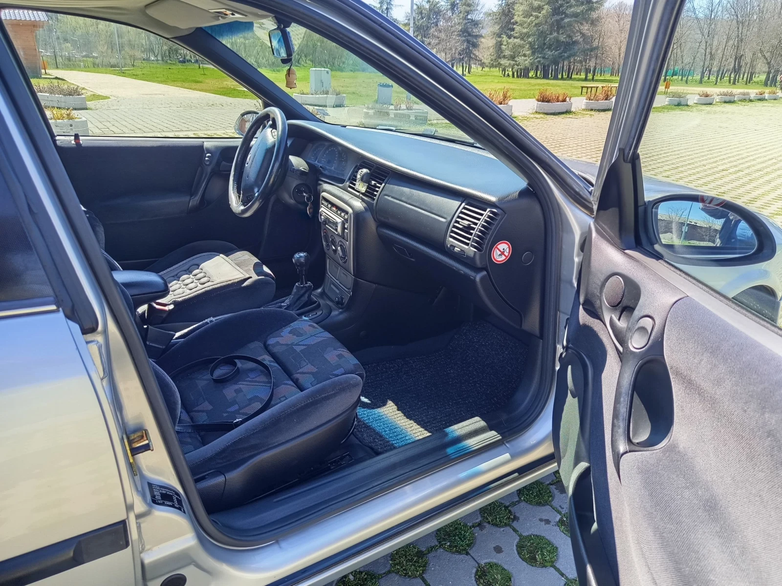 Opel Vectra B, снимка 5 - Автомобили и джипове - 54123356