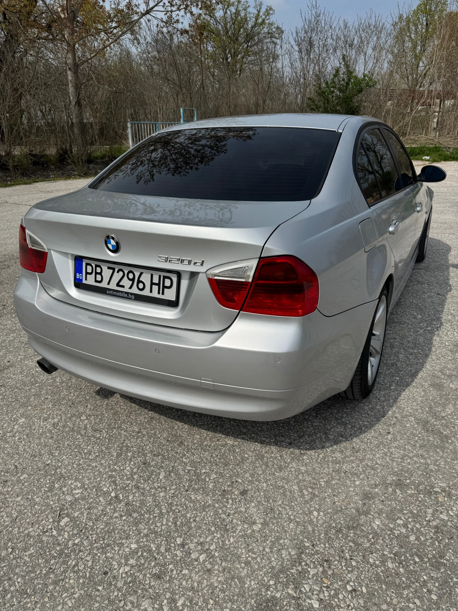 BMW 320, снимка 3 - Автомобили и джипове - 54180796