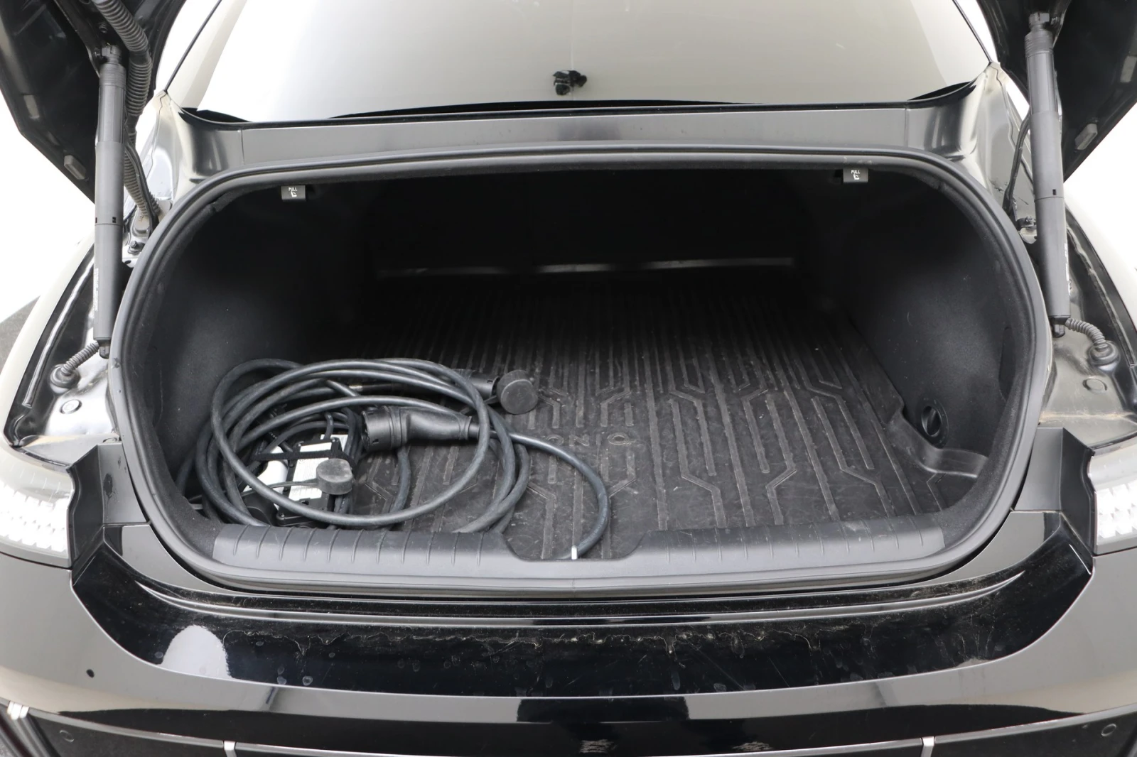 Hyundai Ioniq 6 Balance, снимка 10 - Автомобили и джипове - 54293111