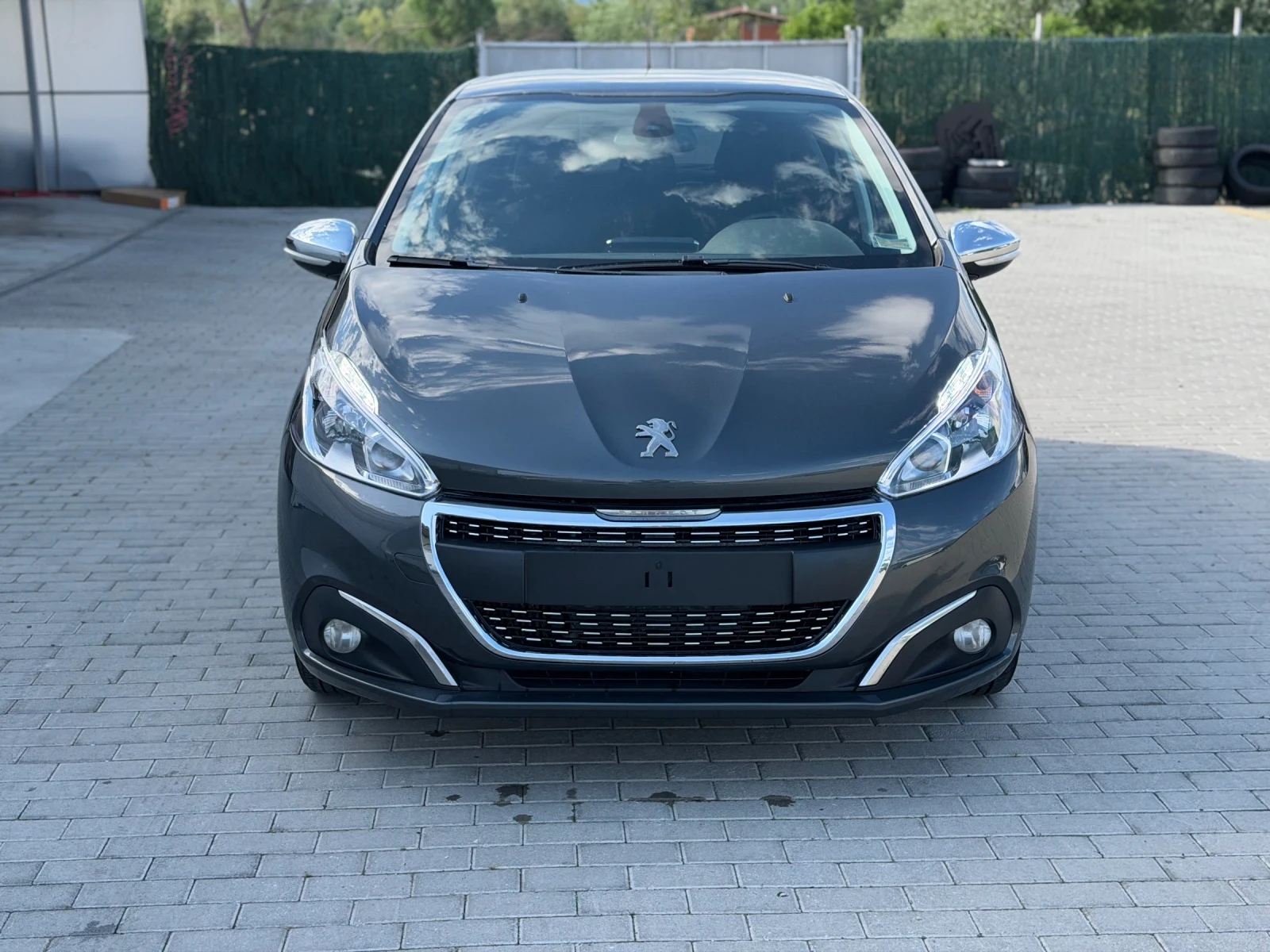 Peugeot 208 1.6d/100hp/NAVI/CAMERA/, снимка 2 - Автомобили и джипове - 54833227
