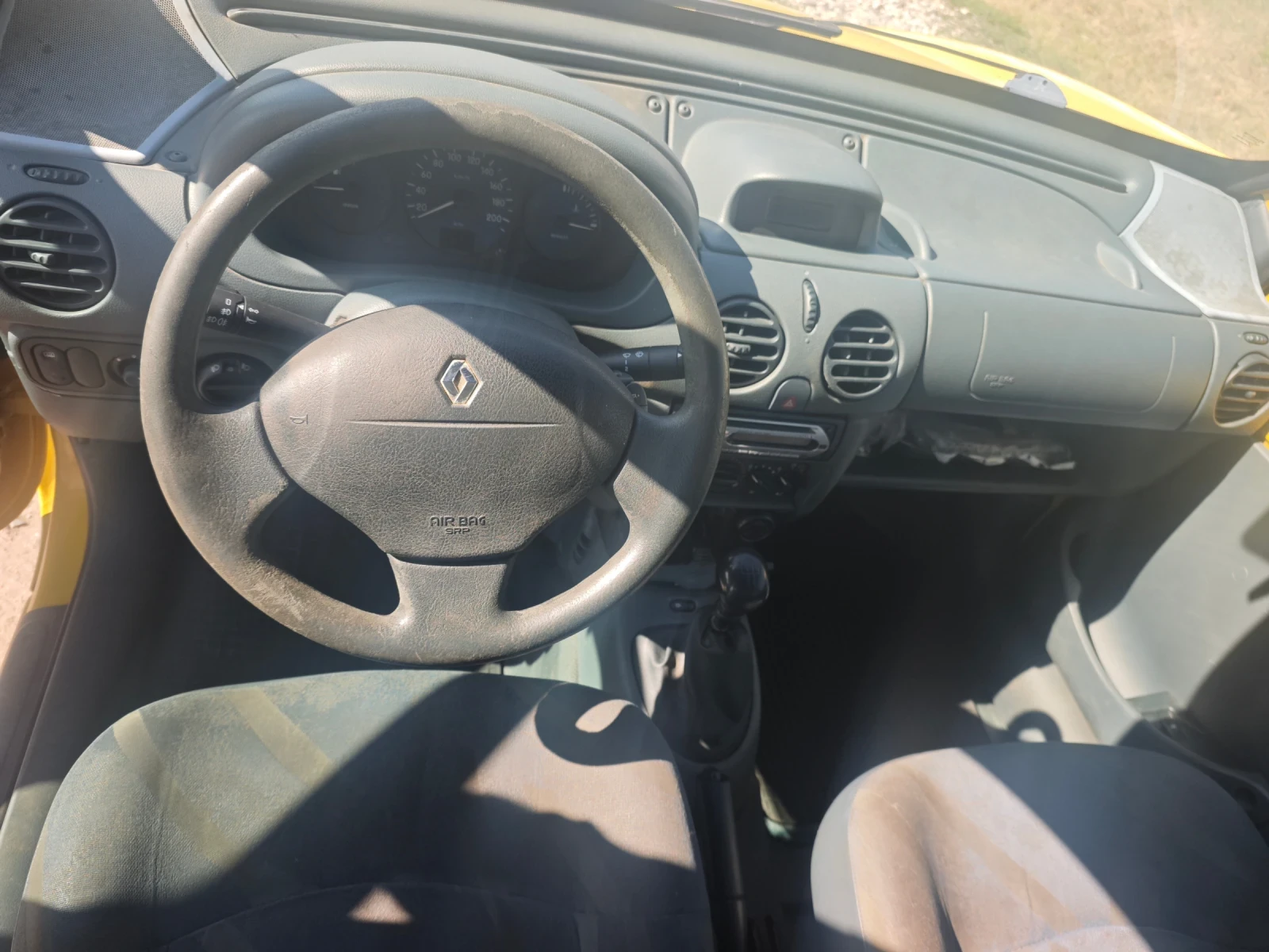 Renault Kangoo 1.9 D, снимка 9 - Автомобили и джипове - 55577135