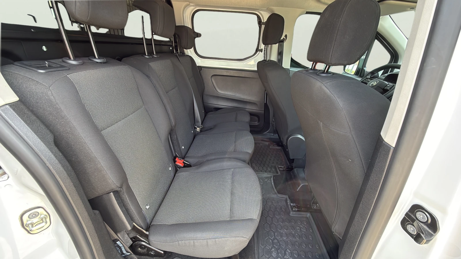 Citroen Berlingo 1, 5, снимка 15 - Автомобили и джипове - 55579713