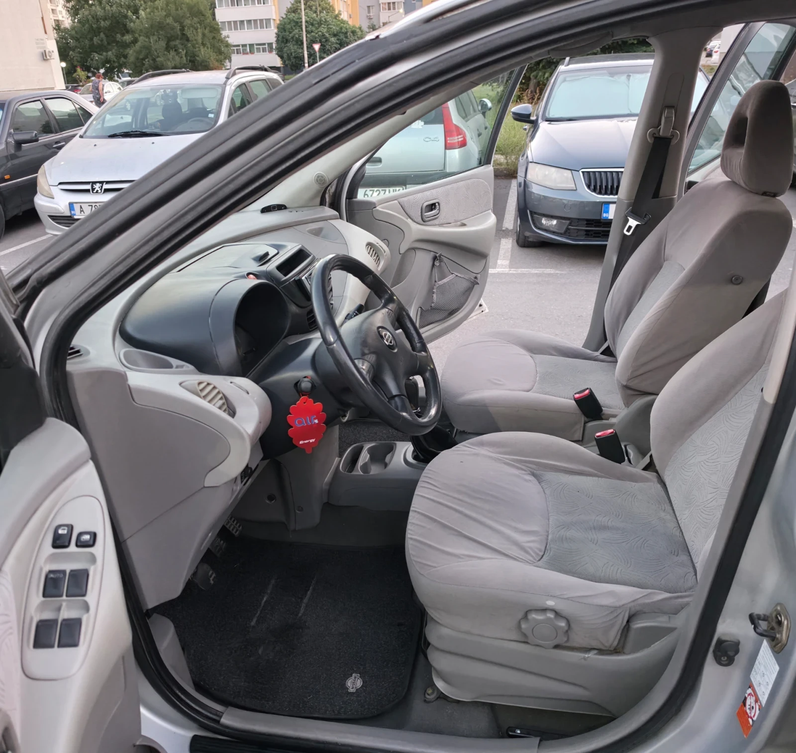 Nissan Almera tino | Mobile.bg � ����������� 7