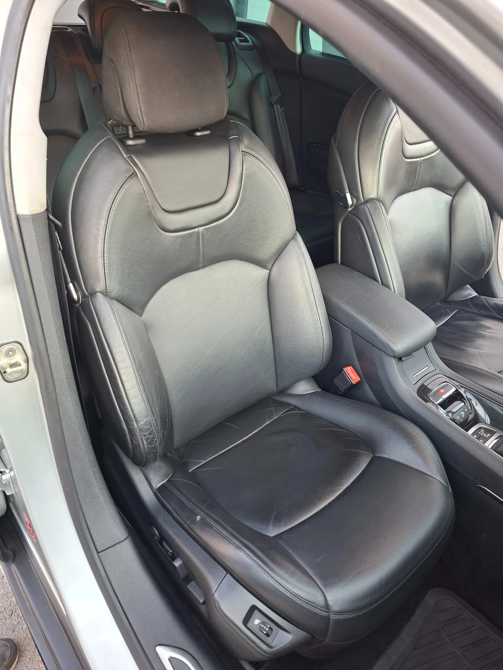Citroen C5 2.0HDI 163 к.с. Exclusive, снимка 10 - Автомобили и джипове - 55797692