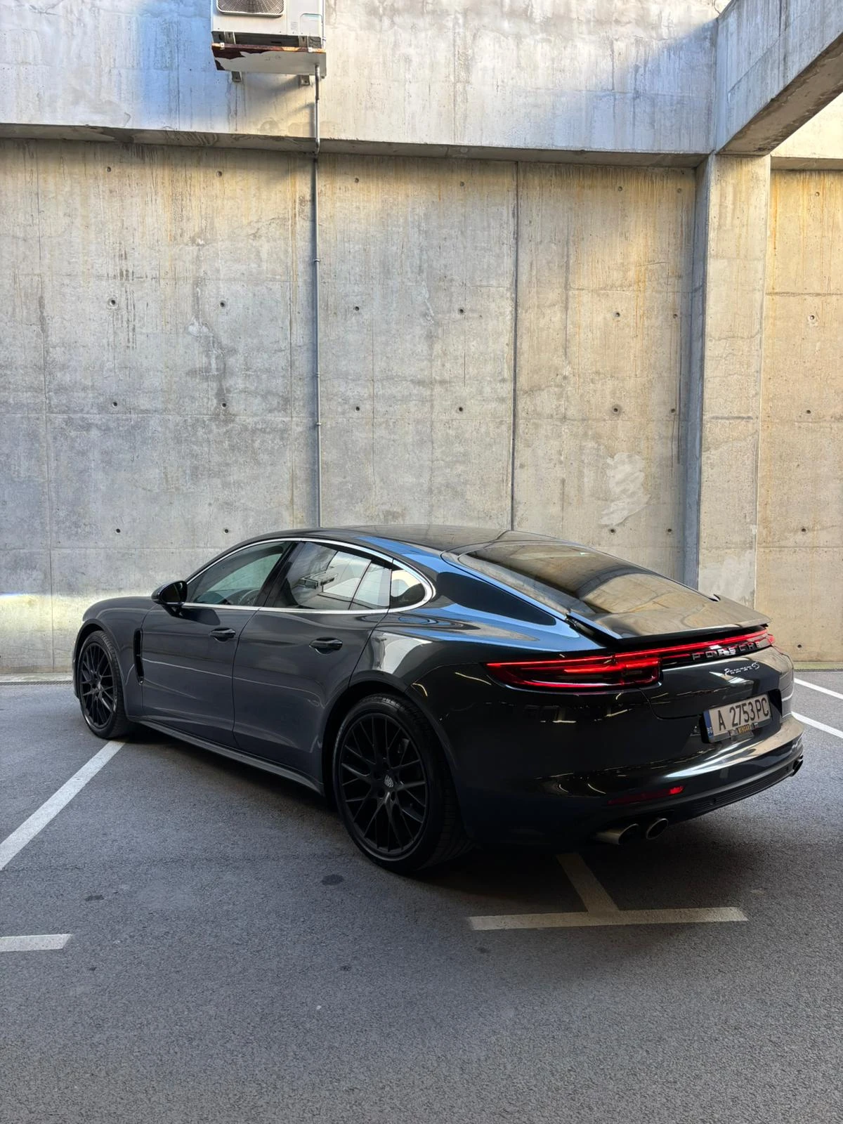 Porsche Panamera 4S, снимка 11 - Автомобили и джипове - 56411702