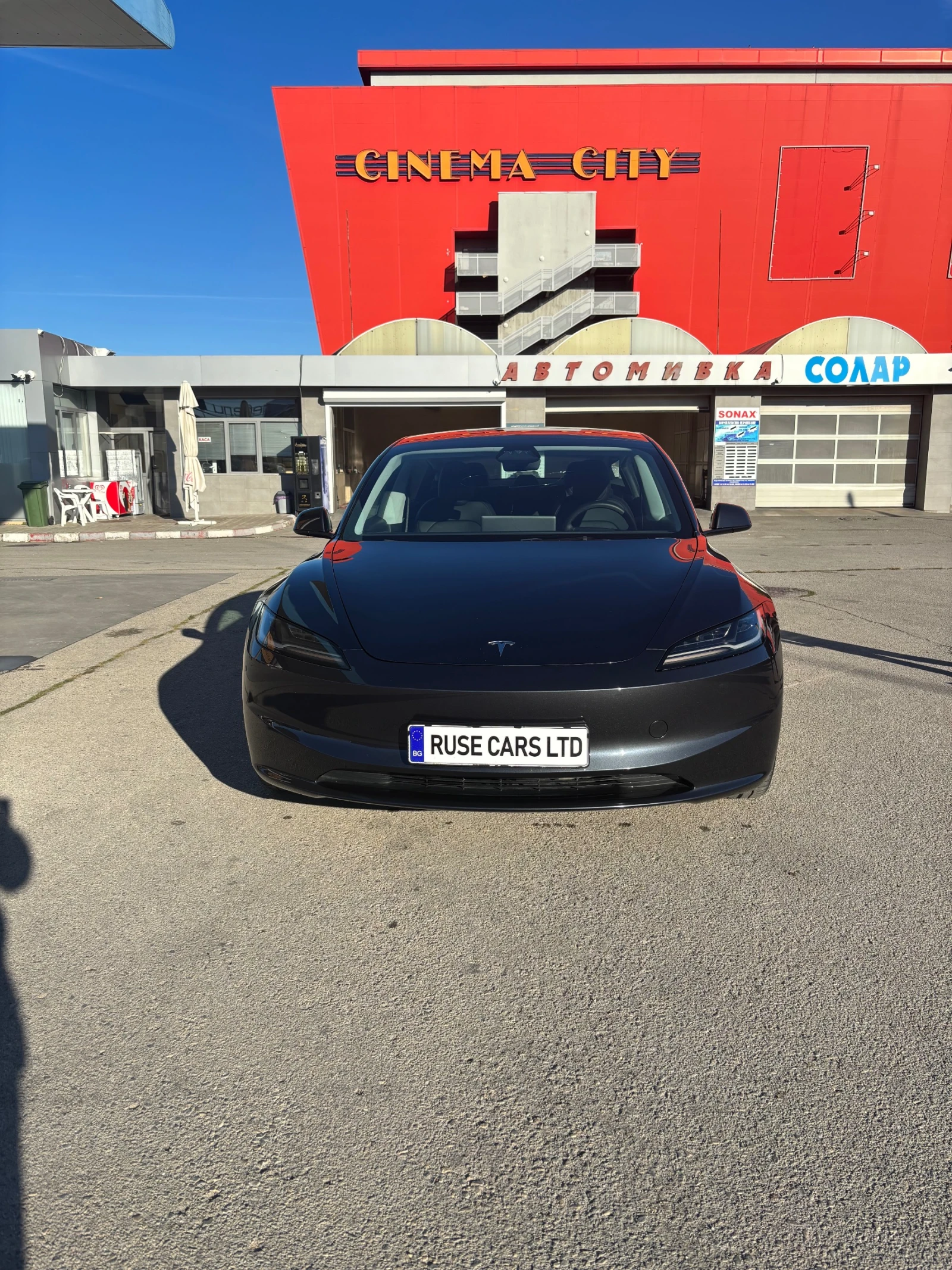 Tesla Model 3 LFP 
