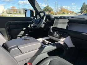 Land Rover Defender CARFAX * АВТО КРЕДИТ * ПРОГНОЗНА ЦЕНА ДО БГ * , снимка 8