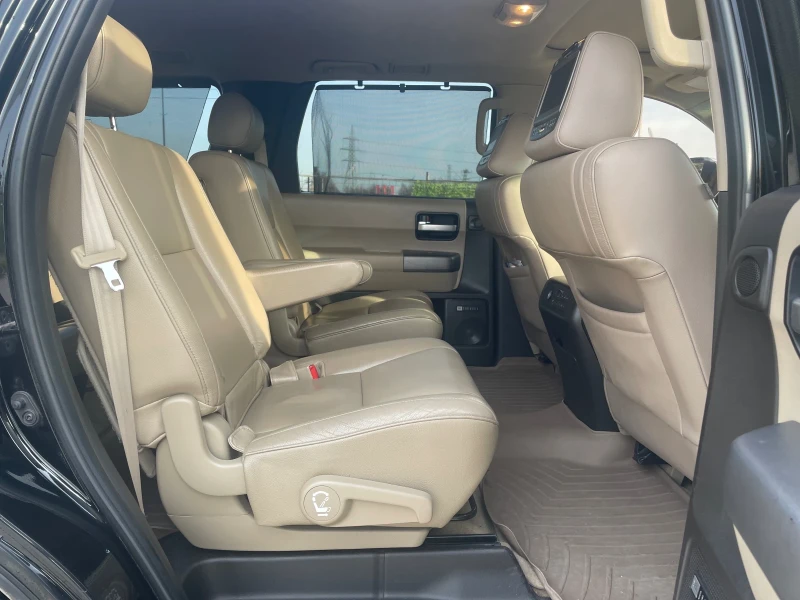 Toyota Sequoia, снимка 11 - Автомобили и джипове - 52632136