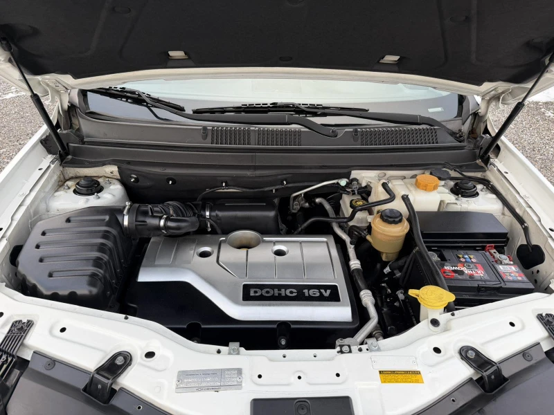 Chevrolet Captiva 2.4/167k.c /7 места, снимка 9 - Автомобили и джипове - 53045917
