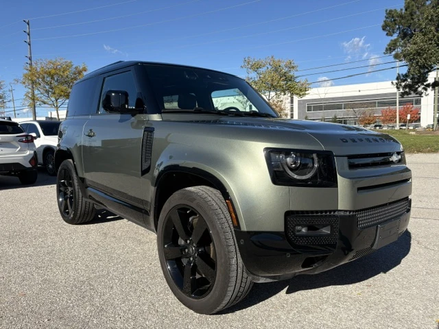 Land Rover Defender CARFAX * АВТО КРЕДИТ * ПРОГНОЗНА ЦЕНА ДО БГ * , снимка 2 - Автомобили и джипове - 54625453
