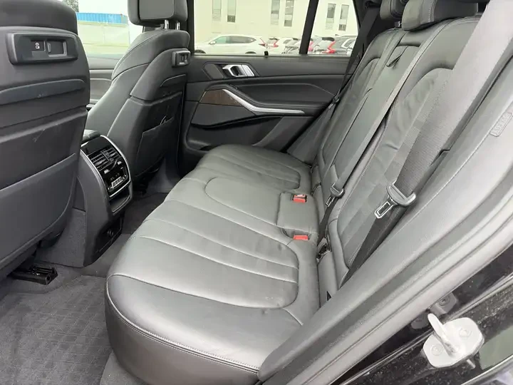 BMW X5 xDrive40i * Keyless * CARFAX * АВТО КРЕДИТ * , снимка 10 - Автомобили и джипове - 55090794