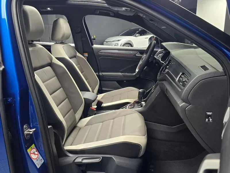 VW T-Roc 2.0 Tdi Premium, снимка 9 - Автомобили и джипове - 55220845