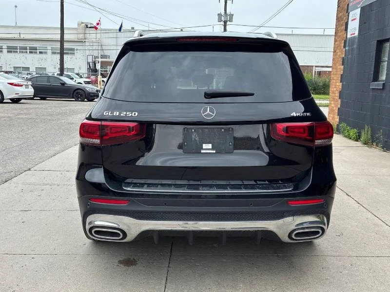 Mercedes-Benz GLB 250 * 4MATIC * 360 * ЛИЦЕНЗИРАН ДИЛЪР, снимка 5 - Автомобили и джипове - 55691516