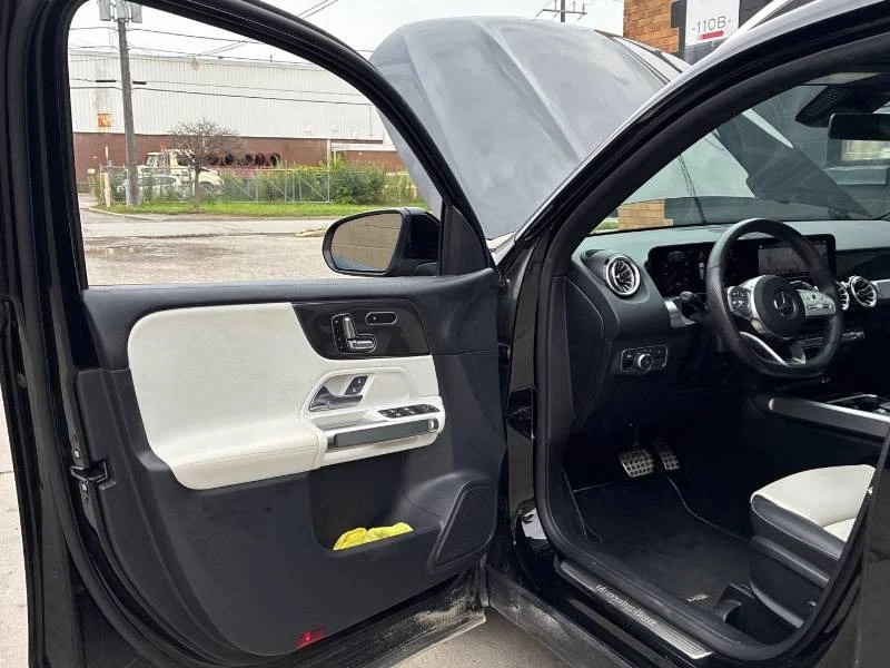 Mercedes-Benz GLB 250 * 4MATIC * 360 * ЛИЦЕНЗИРАН ДИЛЪР, снимка 9 - Автомобили и джипове - 55691516