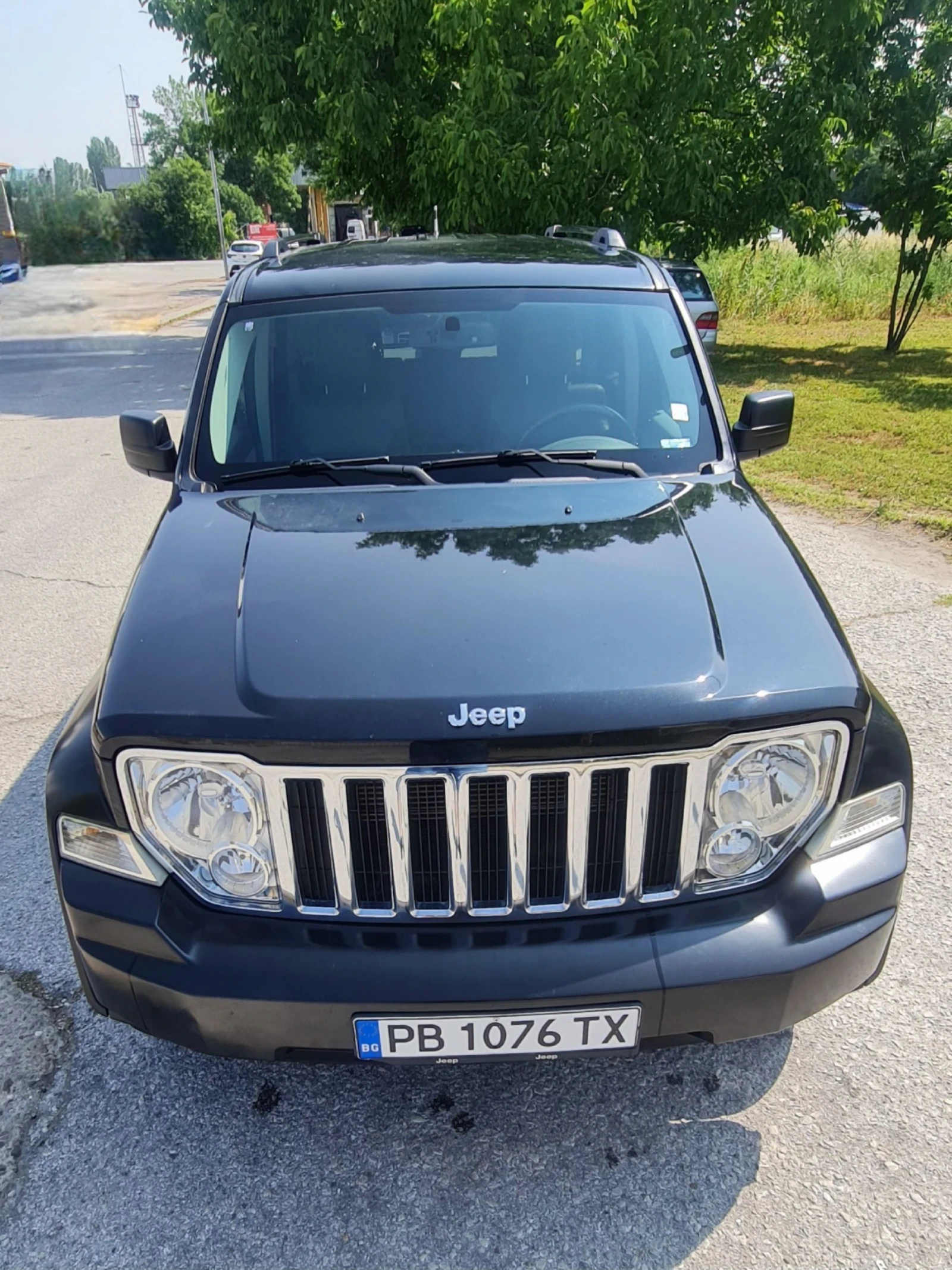 Jeep Cherokee  - изображение 2