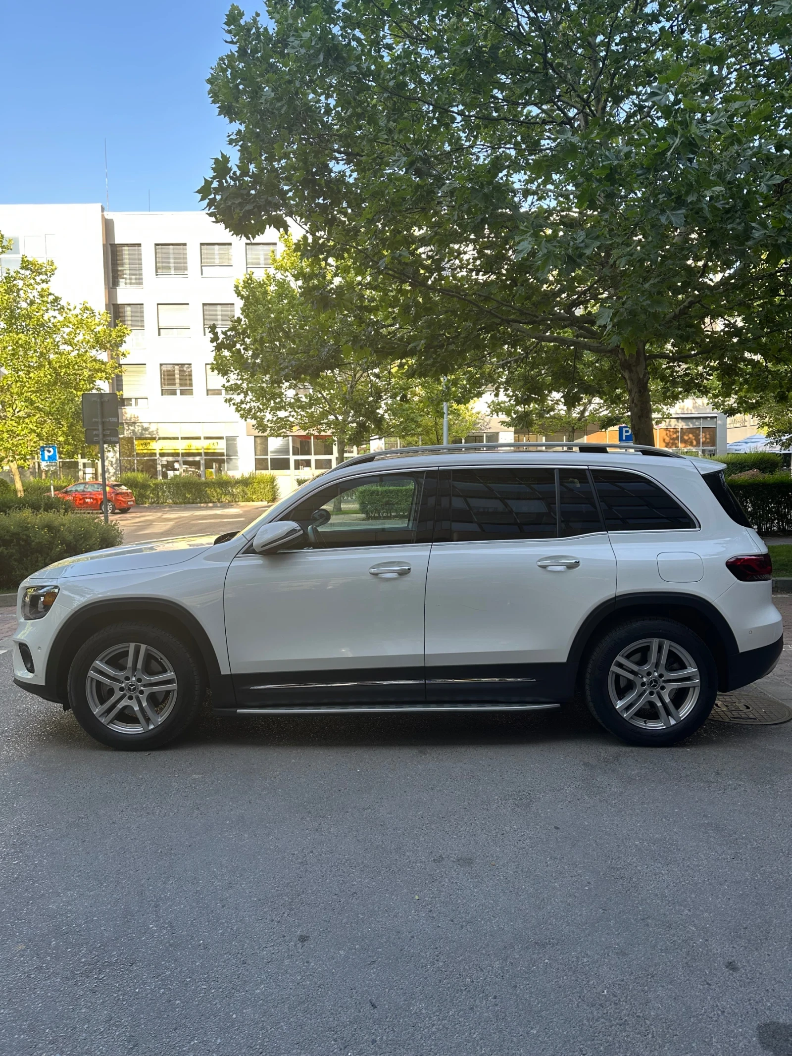 Mercedes-Benz GLB GLB 250 4Matic - изображение 4