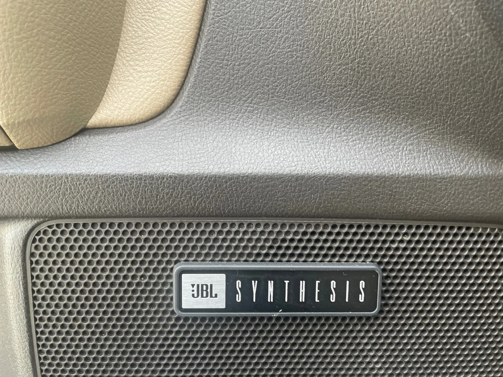 Toyota Sequoia | Mobile.bg   16