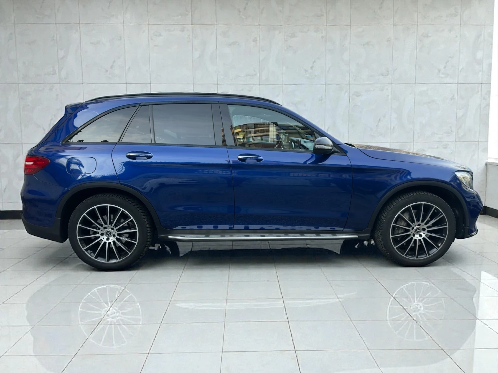 Mercedes-Benz GLC 250 4MATIC AMG/ MANUFAKTUR - изображение 6