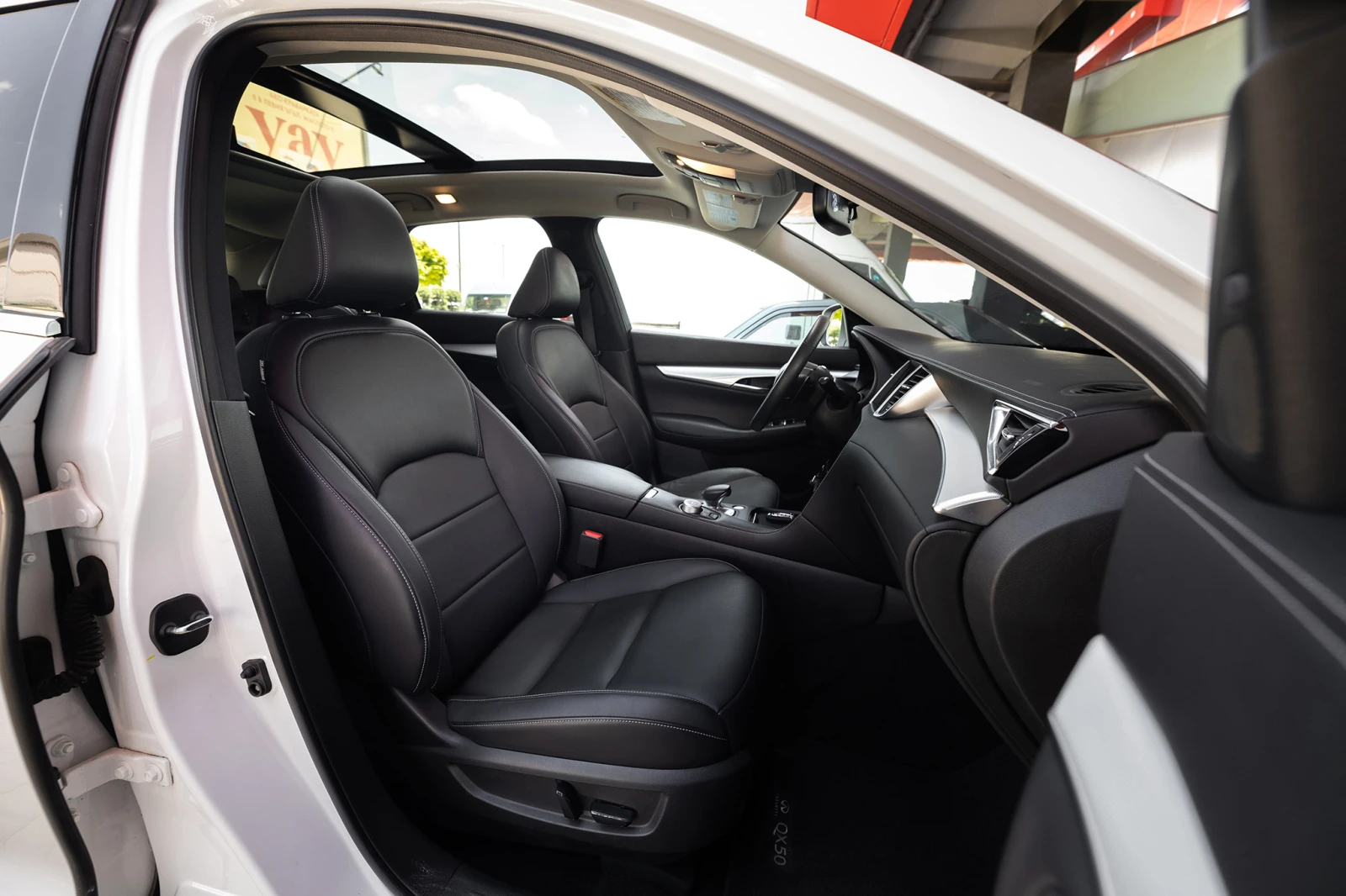 Infiniti QX50 | Mobile.bg � ����������� 11