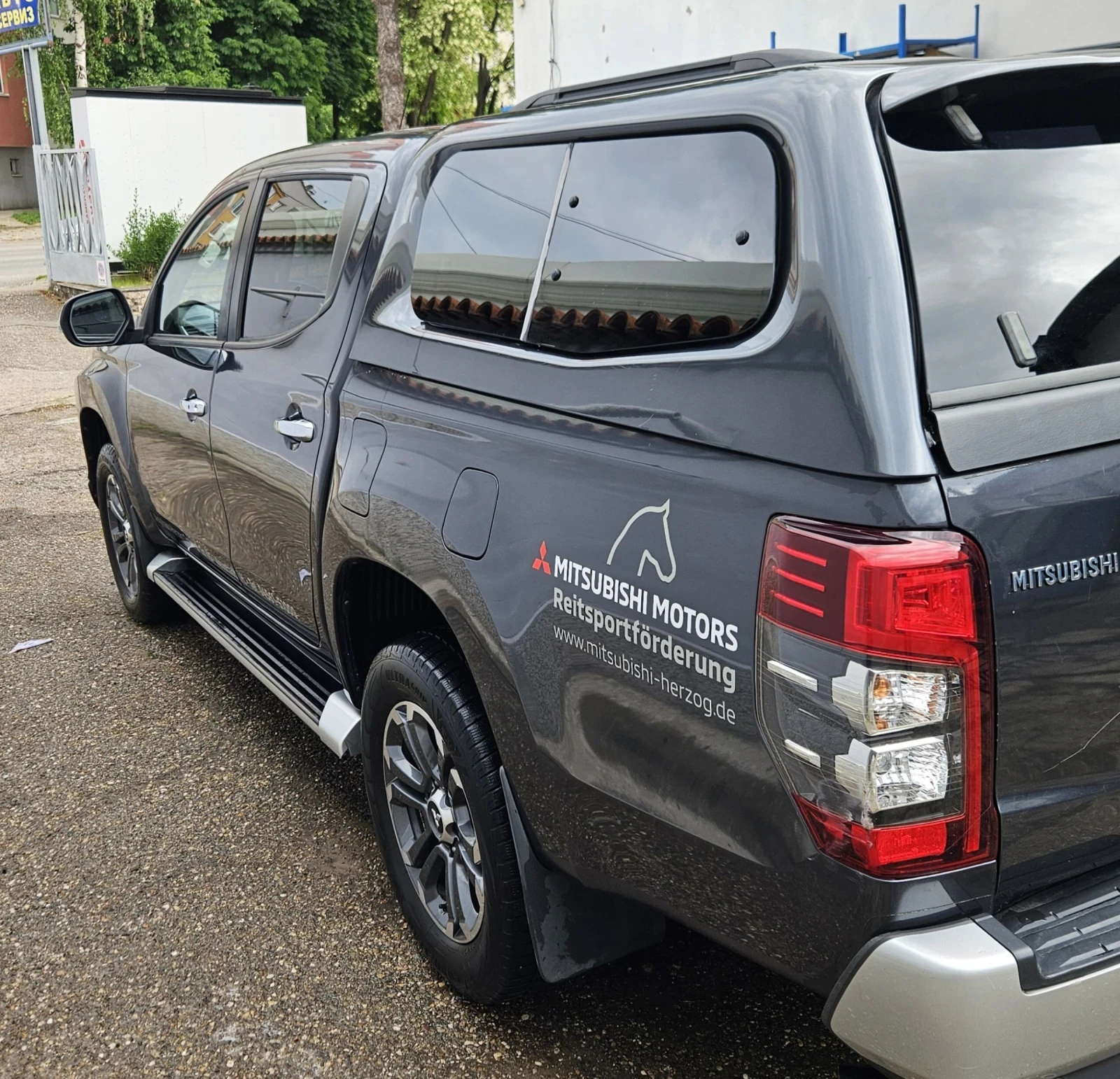 Mitsubishi L200 4x4 Automatic 150 к.с, снимка 4 - Автомобили и джипове - 54668473