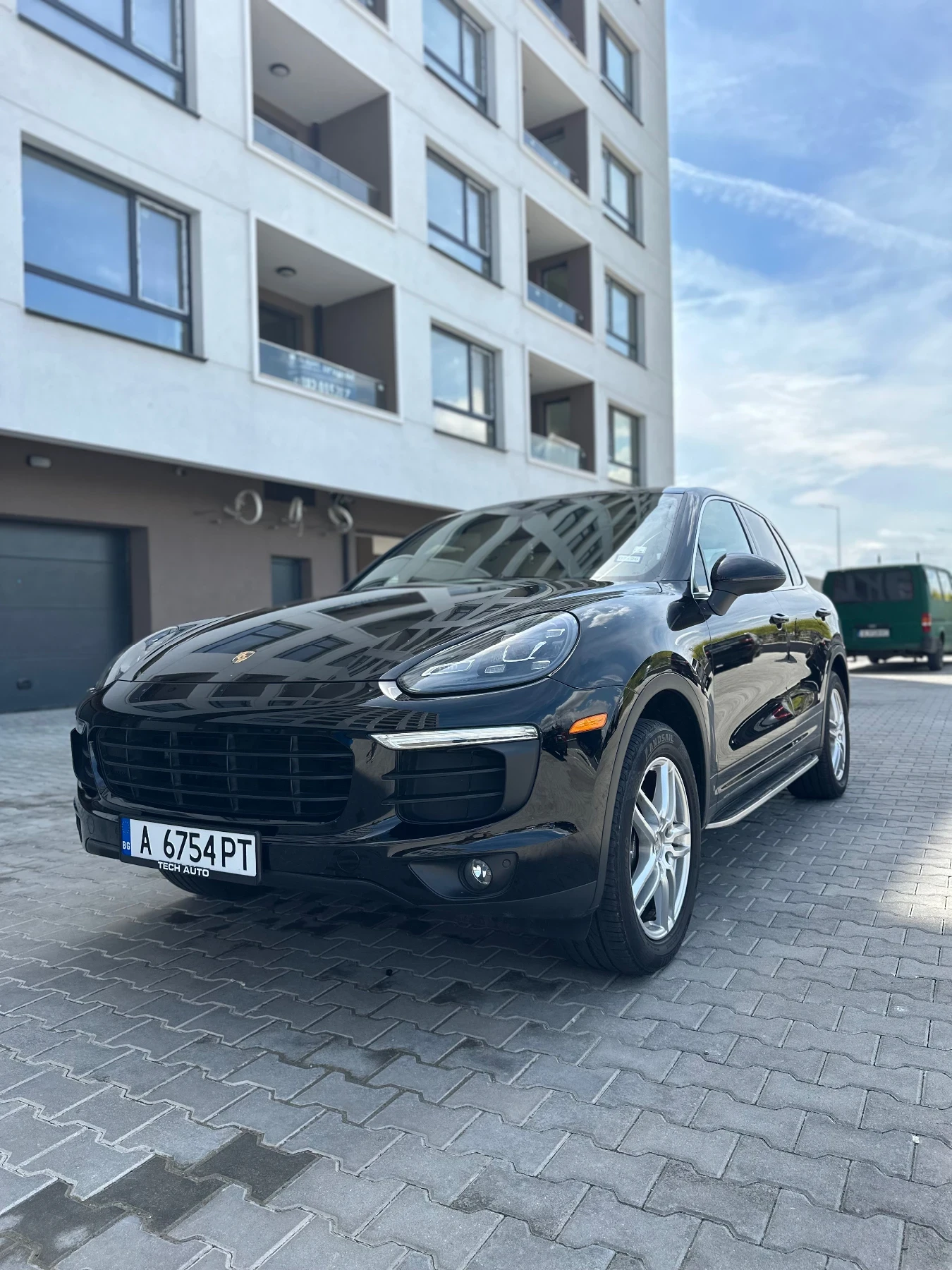 Porsche Cayenne, снимка 2 - Автомобили и джипове - 54930983
