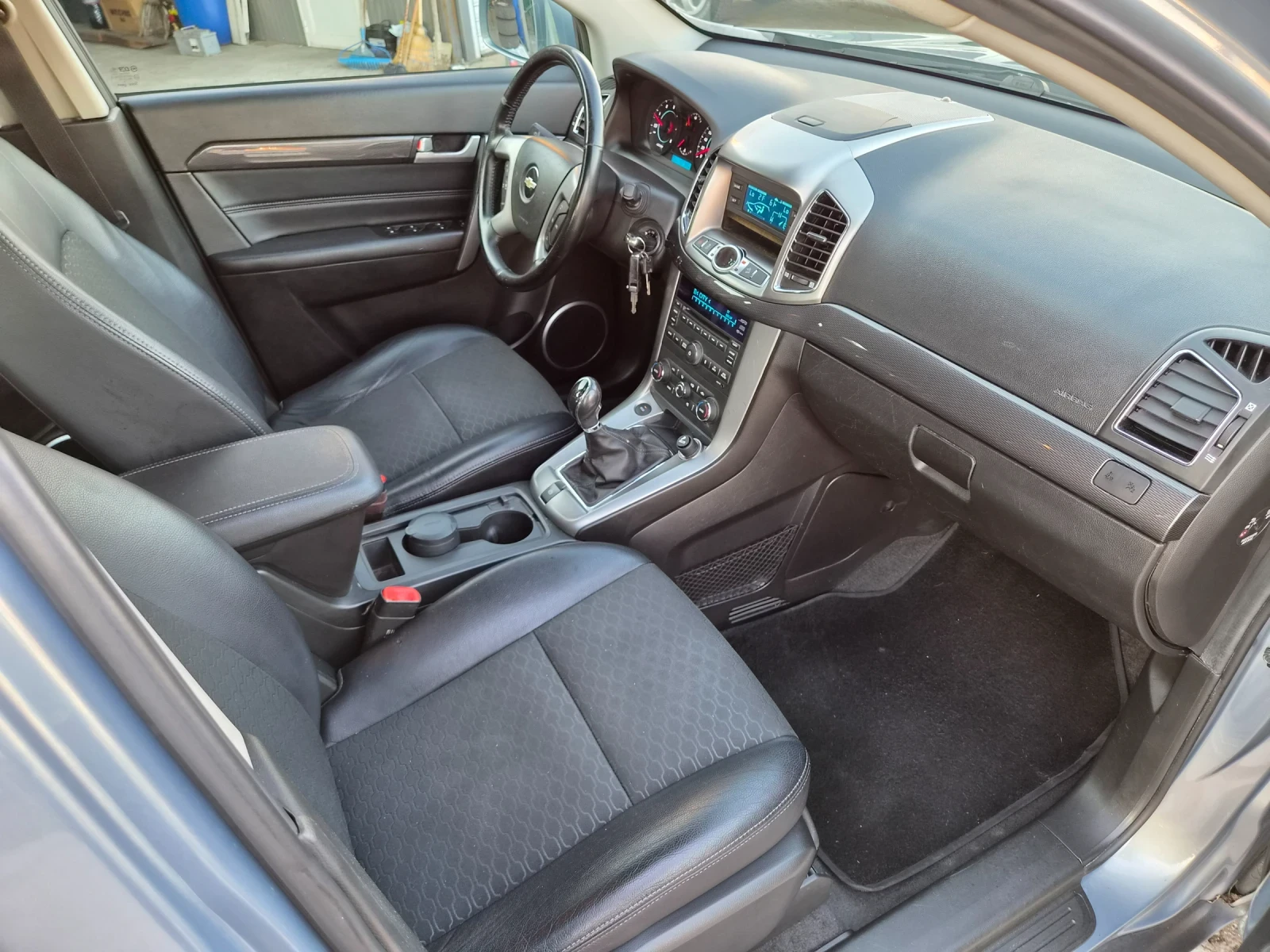 Chevrolet Captiva 2.2Diesel 163ps. 6+ 1 | Mobile.bg � ����������� 12