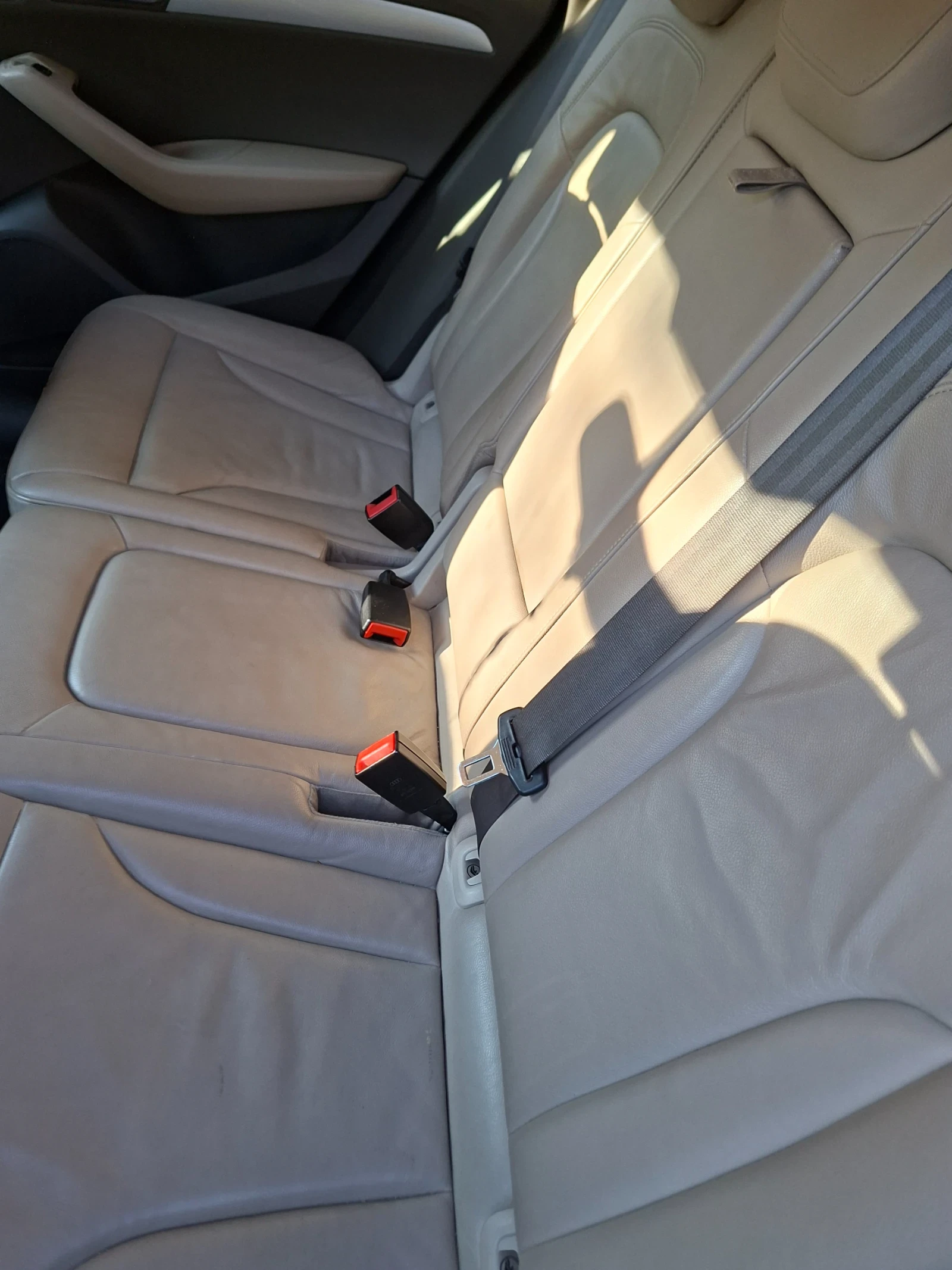 Audi Q5, снимка 7 - Автомобили и джипове - 55616332