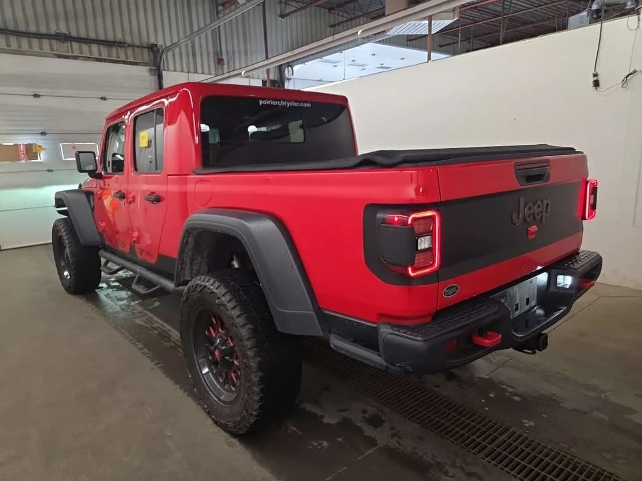 Jeep Gladiator * RUBICON CREW CAB SHORT BED * CARFAX * 37k km * , снимка 6 - Автомобили и джипове - 55610767