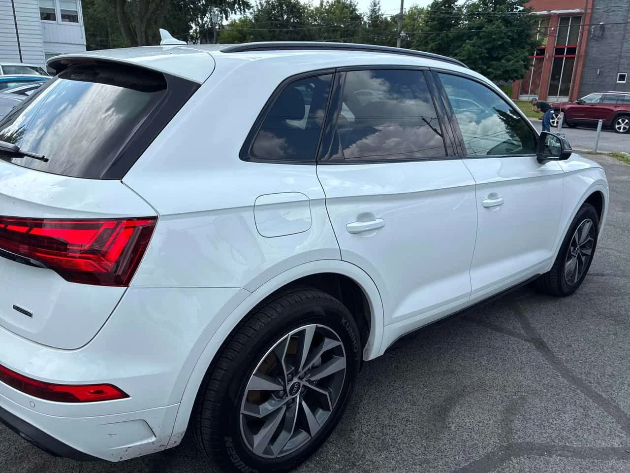 Audi Q5 45 TFSI quattro / DISTRONIC / LED / CARFAX , снимка 3 - Автомобили и джипове - 55662991