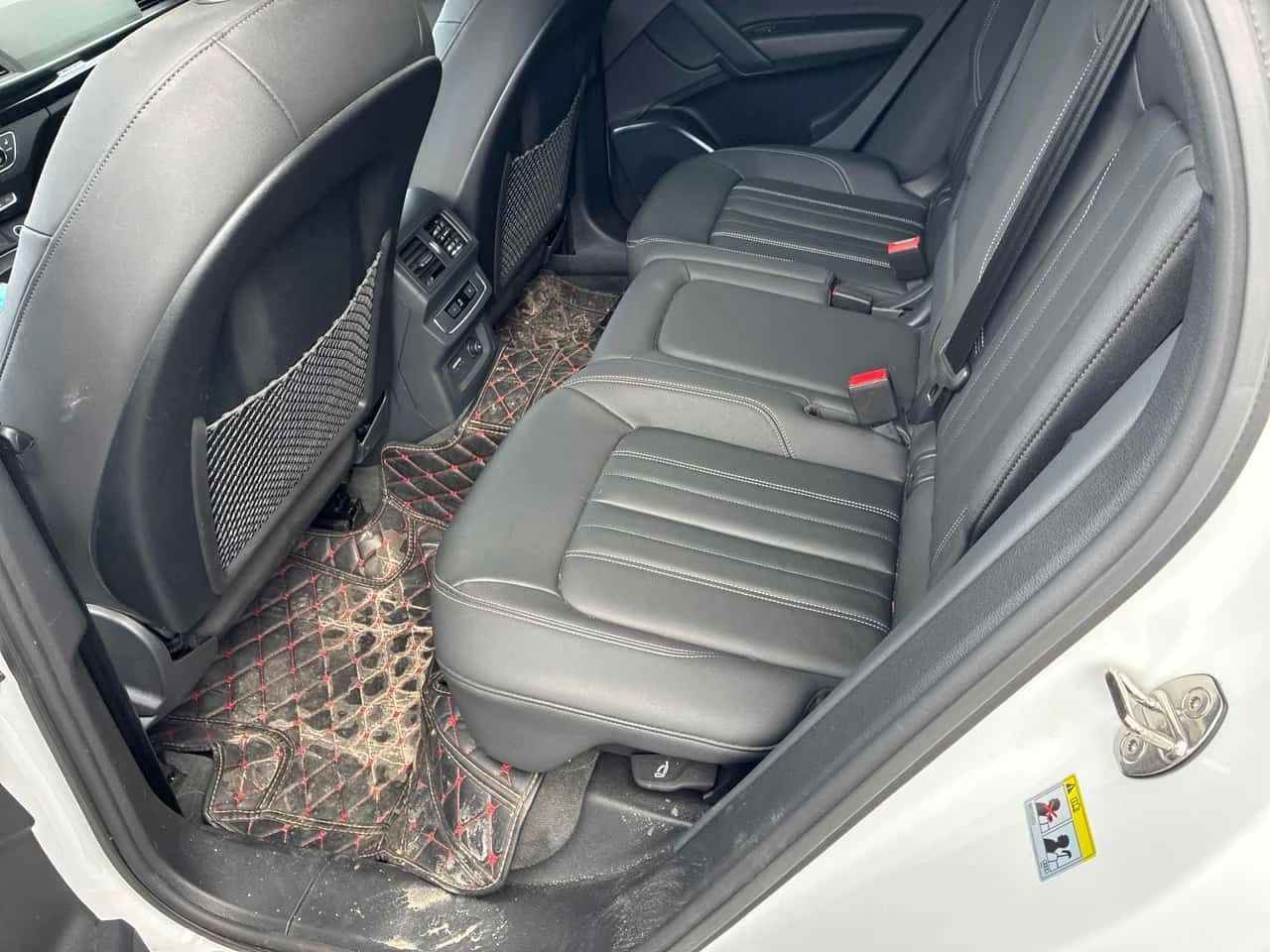 Audi Q5 45 TFSI quattro / DISTRONIC / LED / CARFAX , снимка 12 - Автомобили и джипове - 55662991