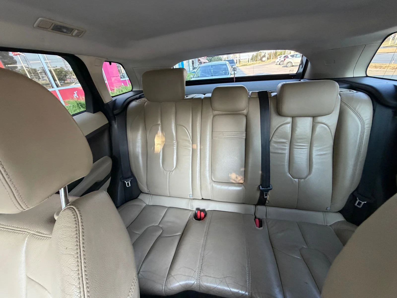 Land Rover Range Rover Evoque 2.2D* 6ск* Ръчка, снимка 13 - Автомобили и джипове - 55710733