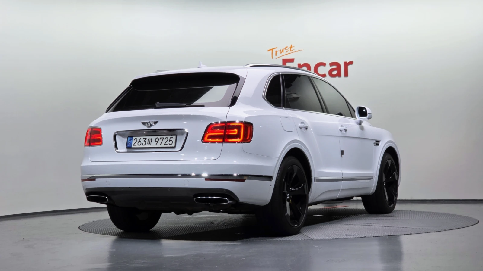 Bentley Bentayga W12* BLIND SPOT* ��. ��������* �����* ������ ���� | Mobile.bg � ����������� 2