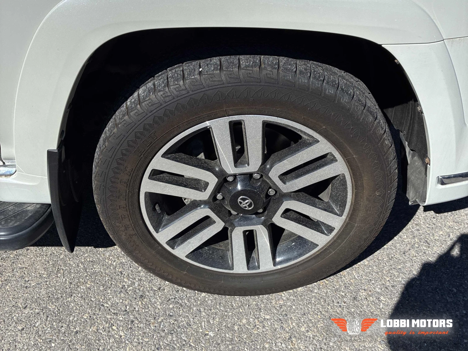 Toyota 4runner, снимка 4 - Автомобили и джипове - 56296521