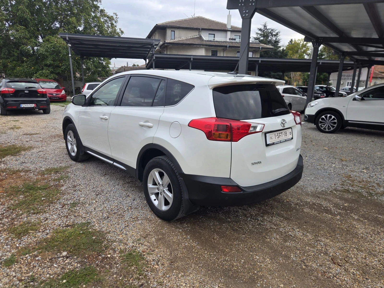 Toyota Rav4, снимка 12 - Автомобили и джипове - 56556561