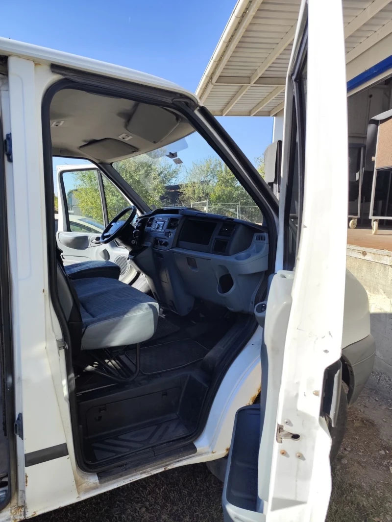 Ford Transit 2.2 cdti, снимка 9 - Бусове и автобуси - 47718761