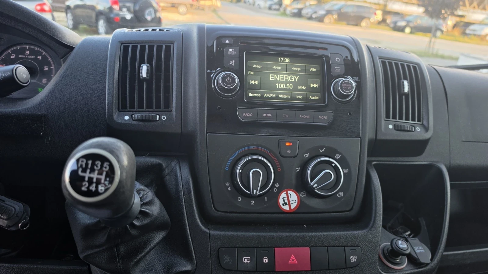 Peugeot Boxer, снимка 15 - Бусове и автобуси - 56553379