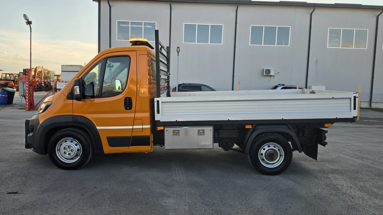 Peugeot Boxer, снимка 8 - Бусове и автобуси - 56553379