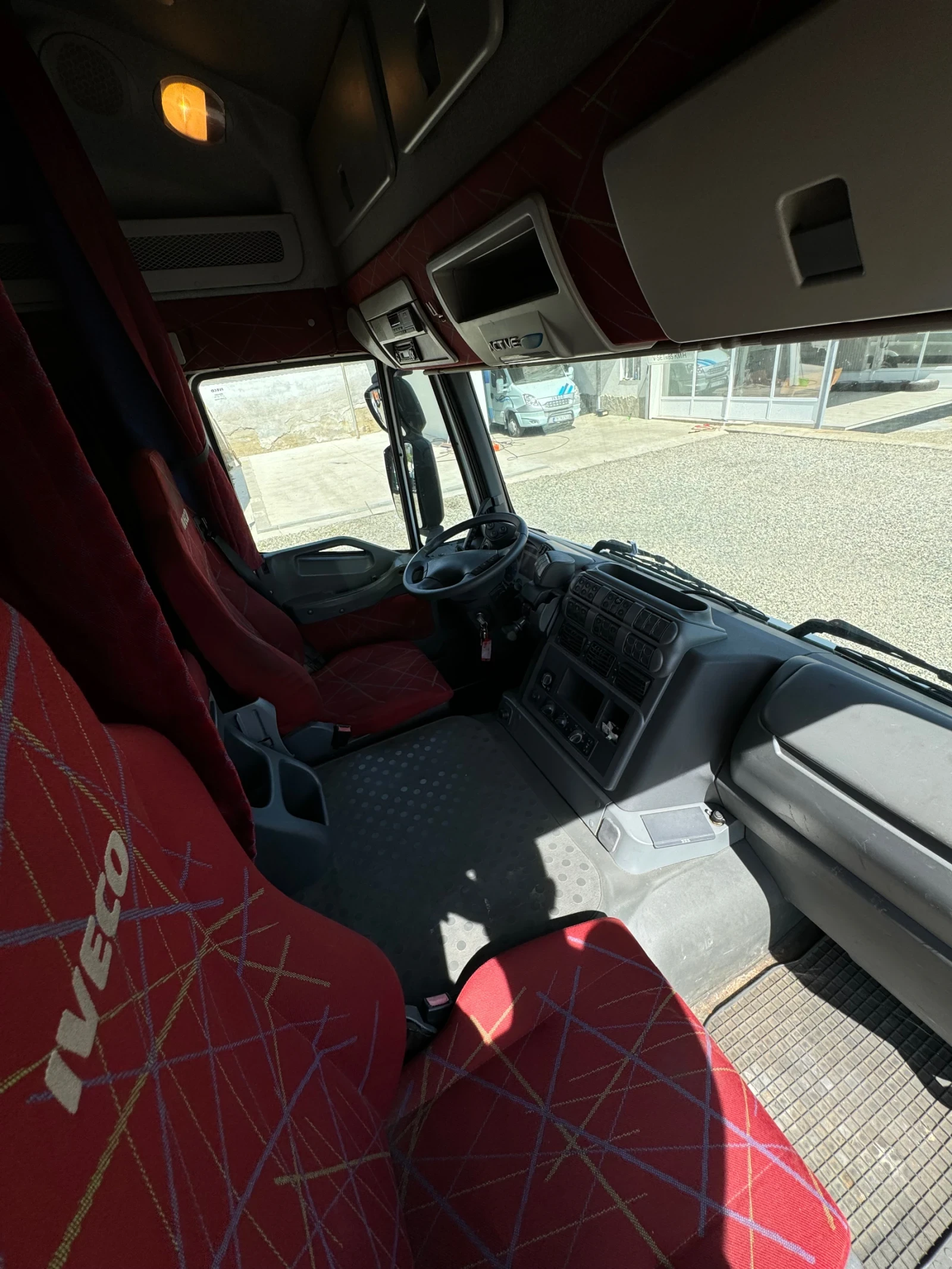 Iveco Stralis   | Mobile.bg   14