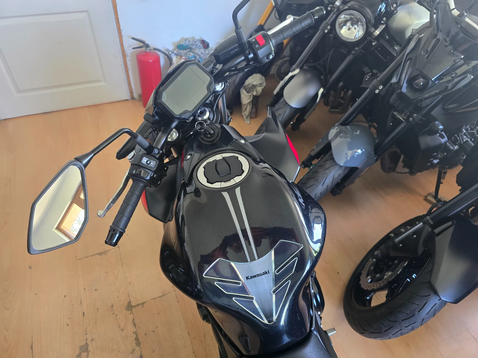 Kawasaki Z 650 A2!!35kw!!! ABS !!!, снимка 5 - Мотоциклети и мототехника - 55451543