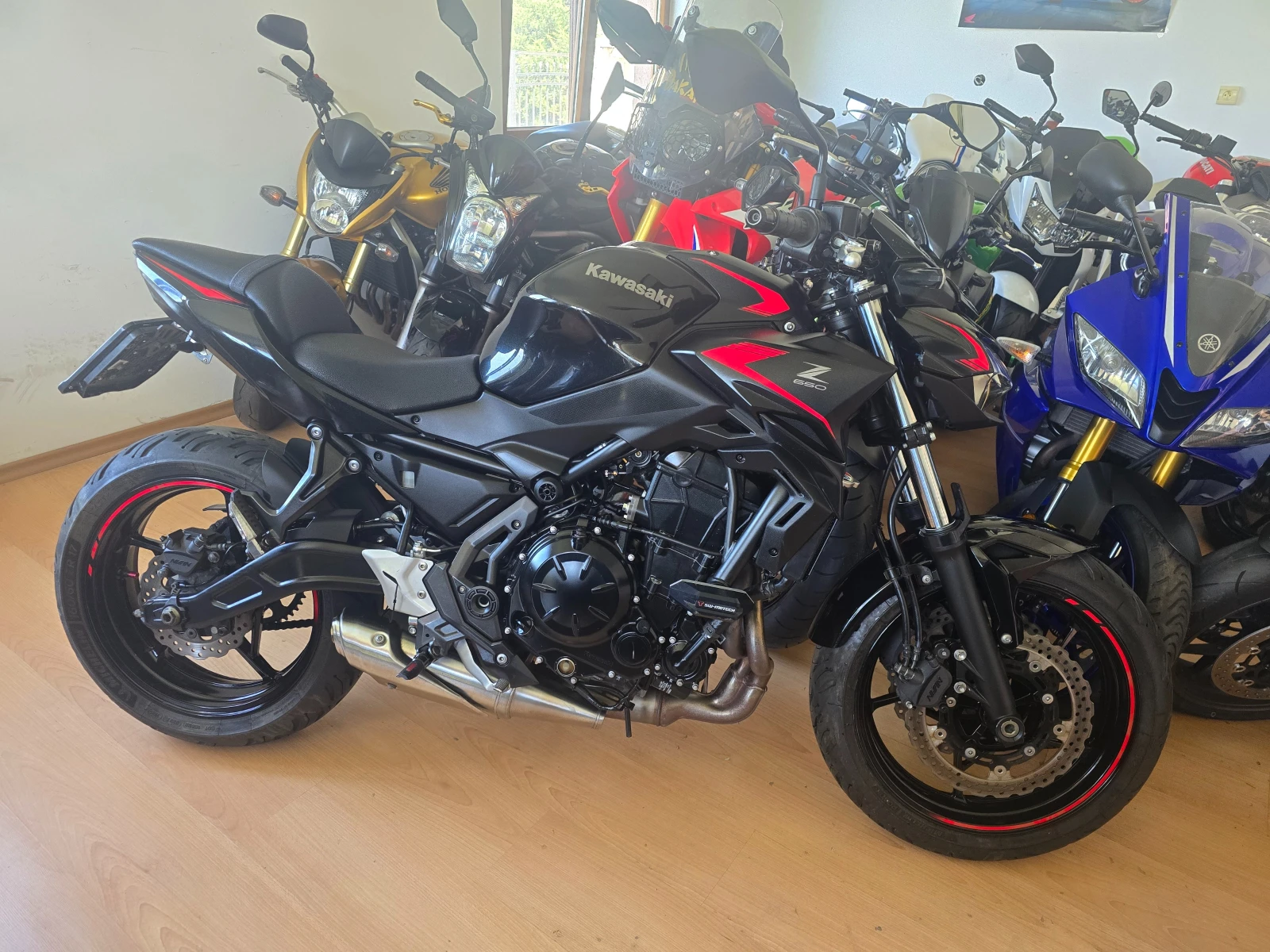 Kawasaki Z 650 A2!!35kw!!! ABS !!!, снимка 3 - Мотоциклети и мототехника - 55451543