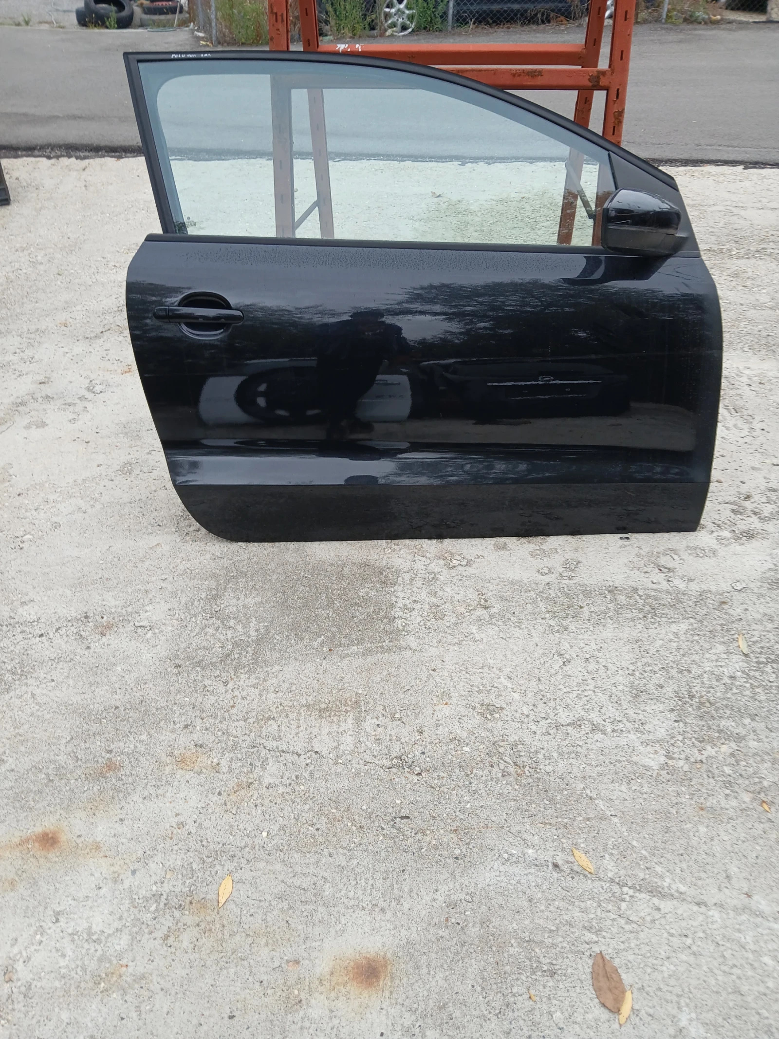 Врата дясна VW Polo 2012г двуврат 