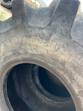 Гуми, снимка 1