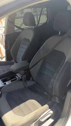 VW Golf 1.6TDI110HP!7DSG!AUTOHOLD!HIGHLINE!ОБСЛУЖЕН!TOP!, снимка 10